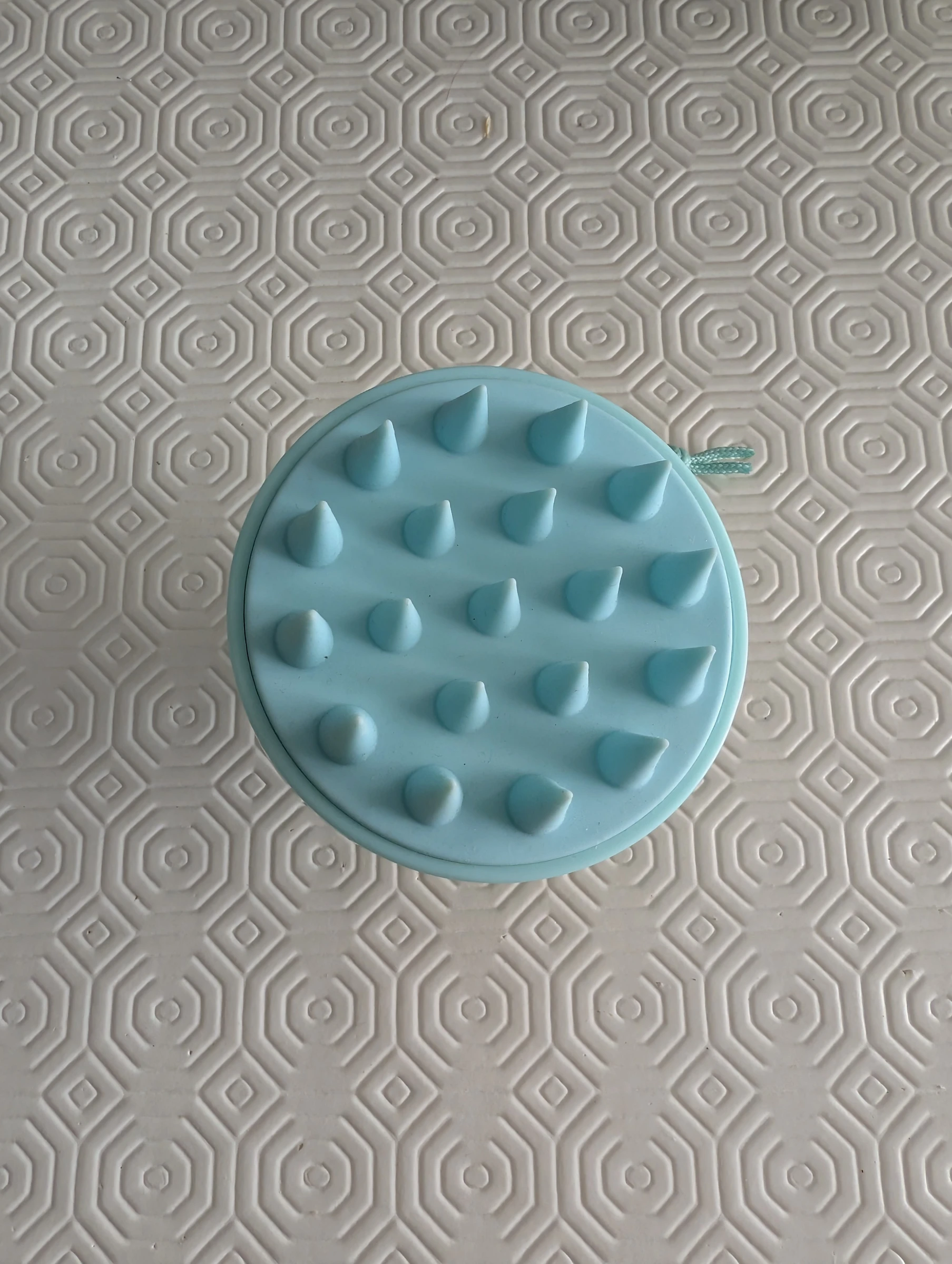 Brosse massante cheveux